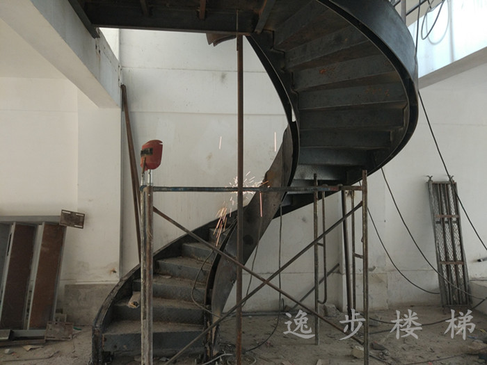 别墅旋转楼梯-YB09